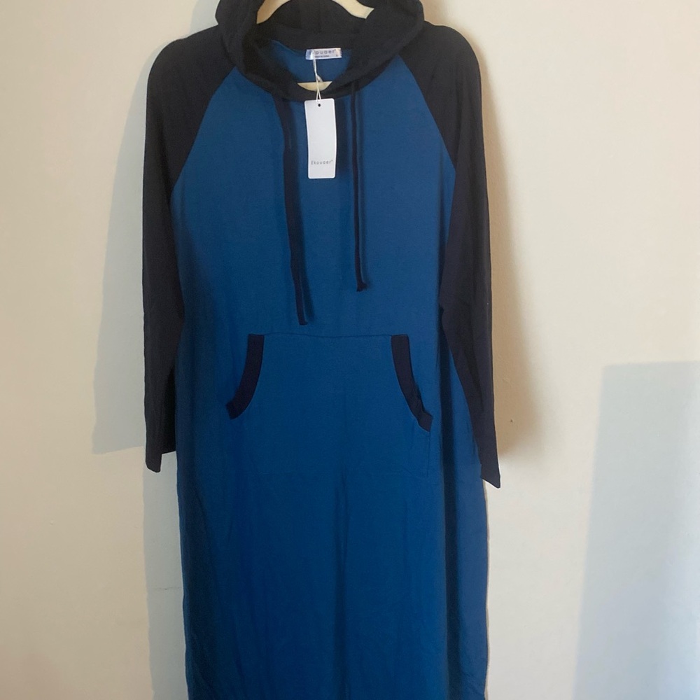 NWT Stylish and Comfy Blue and Black Hooded Women's Ankle length Loungewear
